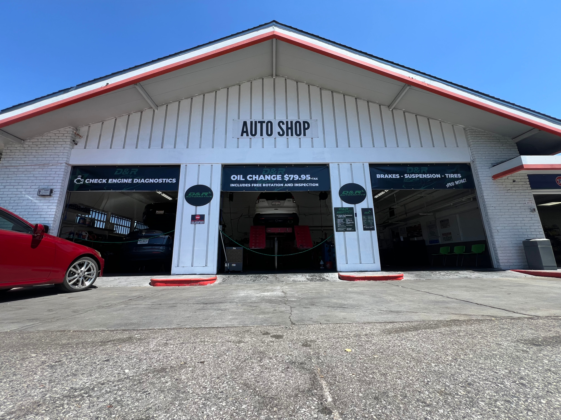D&R Automotive shop in Cupertino